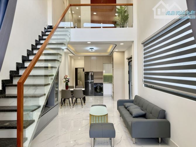 MẶT TIỀN NỘI BỘ 12M DƯƠNG BÁ TRẠC QUẬN 8 SÁT BÊN Q1, 60M2