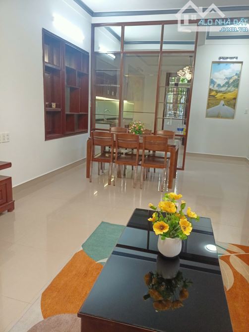 Cho thuê nhà nguyên căn – Quảng Tế