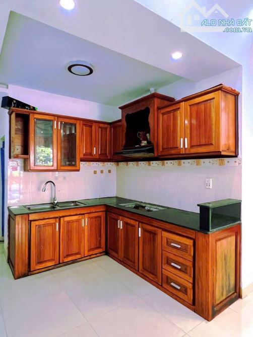 Bán nhà 2 tầng đường Nguyễn Hữu Thận _ Thanh Khê