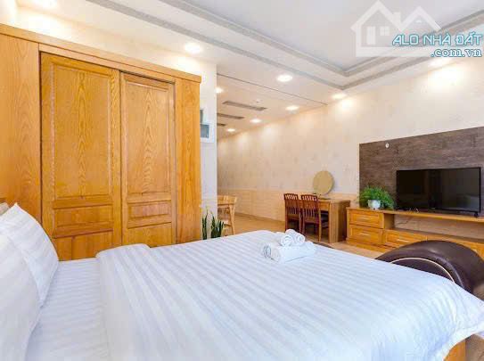 Bán khách sạn 1 trệt 5 lầu khu Á Châu, phường 2, Vũng Tàu
