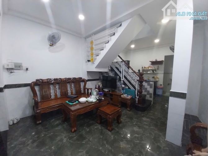 Nhà 2 tầng ngang 5m đường Tân Thới Hiệp 21, P. Tân Thới Hiệp, Q12, dt 40m2 (5,1mx9m)2,9Tỷ