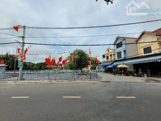 Đa Tốn Ngọc Động- Hưởng Thụ Cuộc ĐỜI- 151m- Thông Thoáng - Rộng Rãi Ô TÔ ĐỖ