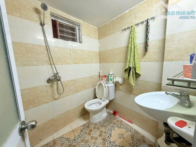 CẦN BÁN NHÀ NGÕ 88 KIM HOA - DT 30M2 - 3 TẦNG - MT 6.3M - GIÁ 5.8 TỶ