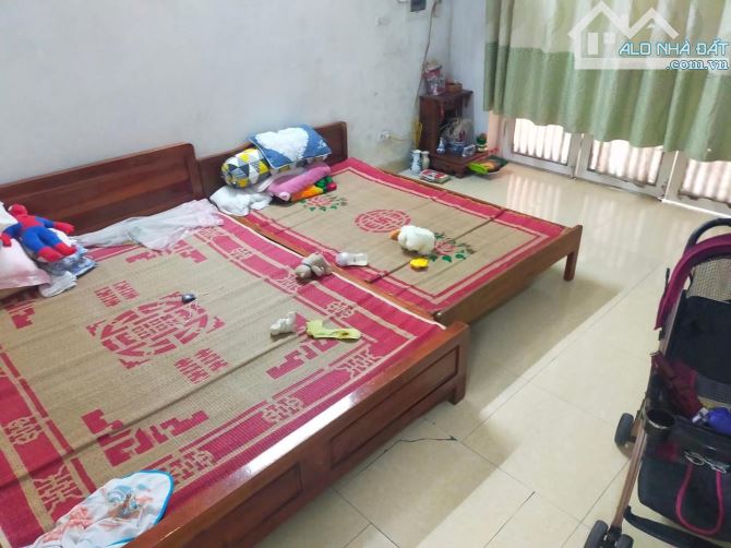 HOT Chỉ 10 tỷ hơn nhà đẹp 2 tầng phân lô Khu D Yên Nghĩa - ô tô tránh - kinh doanh . Dt50m