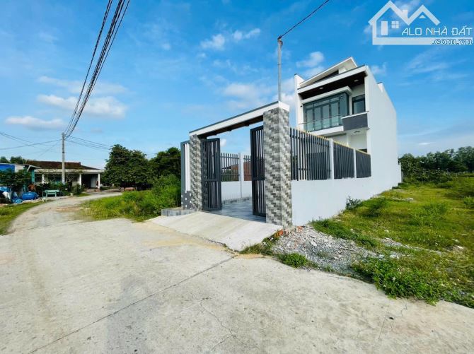 Siêu phẩm nhà mới siêu dài rộng rãi, cách nhựa TL9 vào 200m