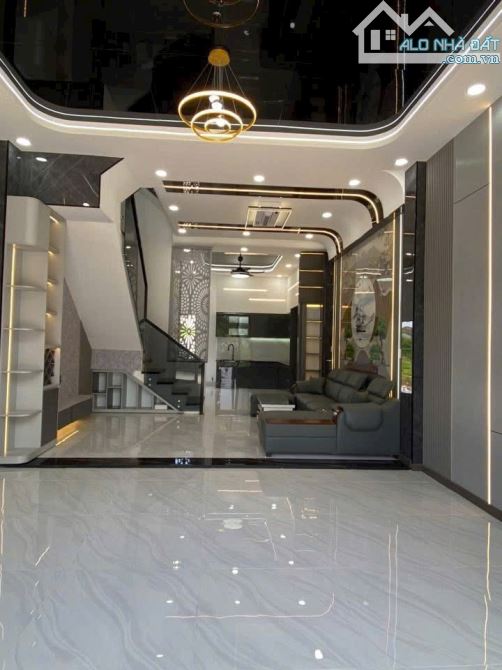 NHÀ Ở NGAY, 60M2 ( 5x12 ), ĐƯỜNG 13M, VỈA HÈ– KDC PHÚC ĐẠT, DĨ AN- HƠN 4 ĐỒNG TL