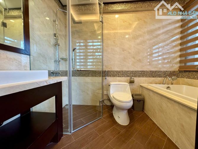 cho thuê căn hộ 3 ngủ cao cấp mặt hồ tây - 10