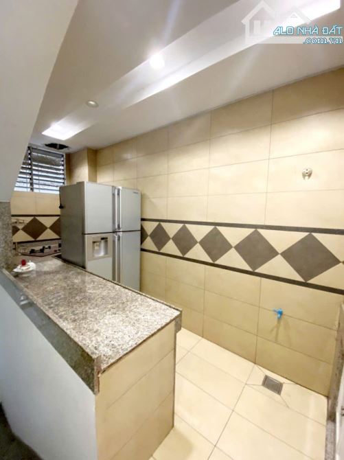 MT hẻm 8m 451/36 Tô Hiến Thành (3PN, 3WC), giá 20 triệu - 10