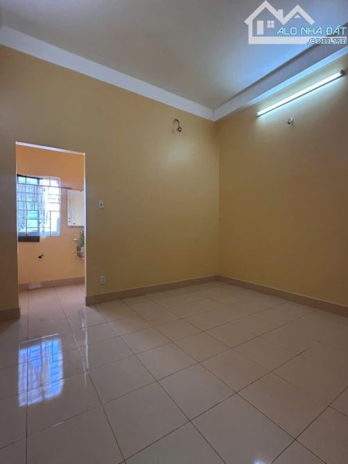 Bán nhà mặt tiền đường số 9,P.4,Q.8,dt: 4 x 15 nhà xây 3 lầu 7 Tỷ 78. - 10