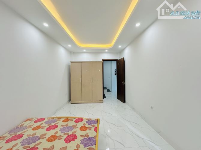 CHO THUÊ NHÀ NGUYÊN CĂN TẠI KHU ĐÔ THỊ VÂN CANH HOÀI ĐỨC 40M * 5T - 10