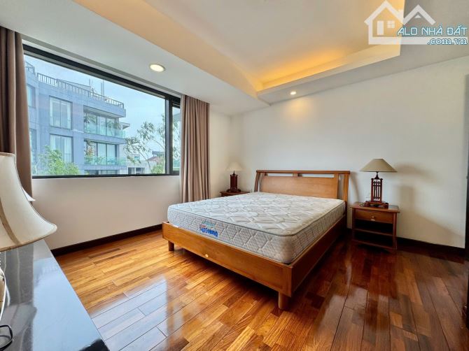 cho thuê căn hộ 3 ngủ cao cấp mặt hồ tây - 11
