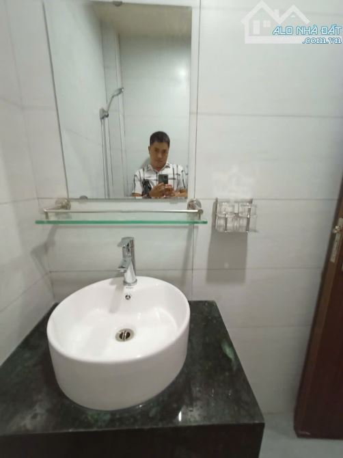 HẠ YÊN QUYẾT - TRUNG KÍNH - CẦU GIẤY - 19 PHÒNG - DÒNG TIỀN TRÊN 120 TRIỆU/THÁNG, 24.4 TỶ - 11