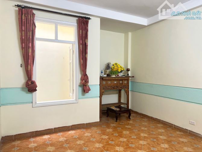 Bán nhà Đống Đa 55m2- Ô TÔ TRÁNH- kinh doanh đỉnh - mặt tiền rộng chỉ nhỉnh 15 tỷ - 11
