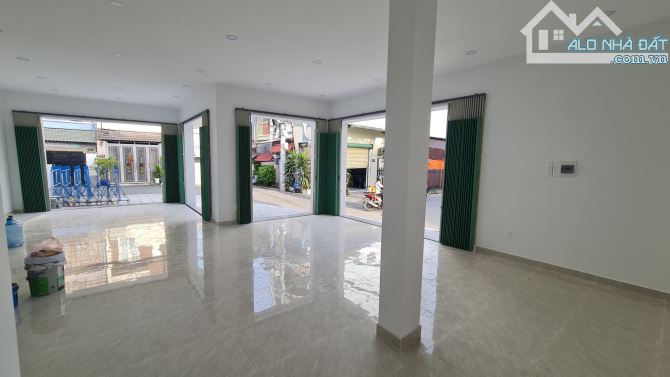 Bán GẤP Nhà 7x18m Gốc 2 Mặt Tiền Đường Đông Hưng Thuận 42, Giá 12.5 Tỷ Thương Lượng - 1