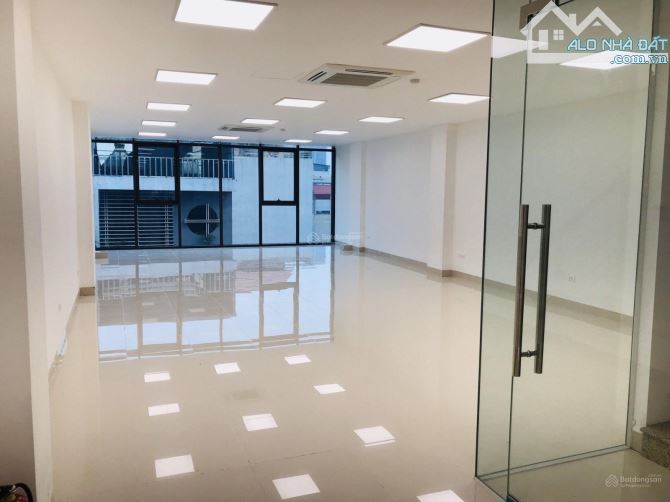 Cho thuê nhà ngõ 106 Hoàng Quốc Việt - Diện tích 60m2 x 7 tầng mới xây có Thang Máy - 4