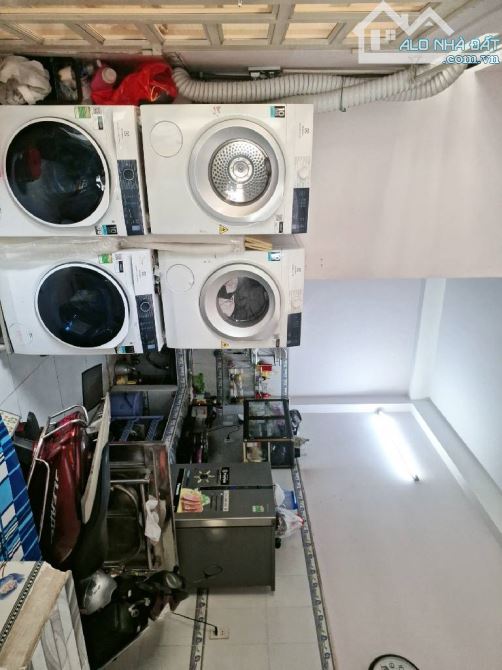 Bán Nhà 3 Tầng, Mặt Tiền KD 19m, TT Quận 7, Giá 20 tỷ - 1