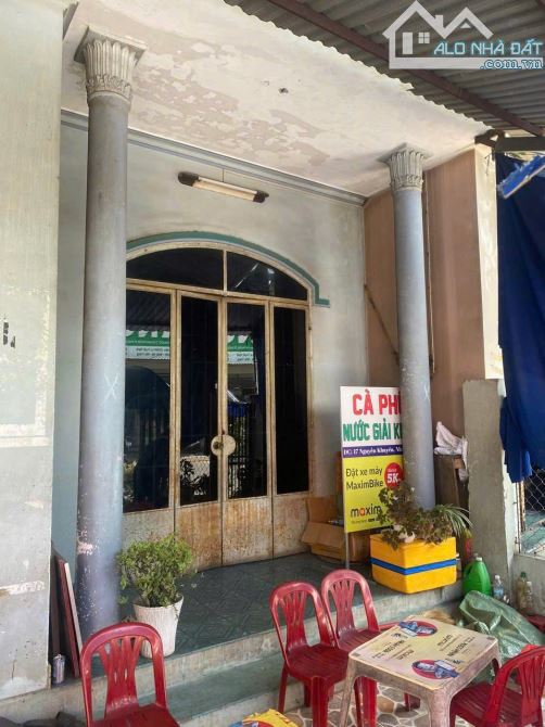 💥BÁN NHÀ CẤP 4 MẶT TIỀN ĐƯỜNG NGUYỄN KHUYẾN RỘNG 16M Giá 7 Tỷ 800 - 1