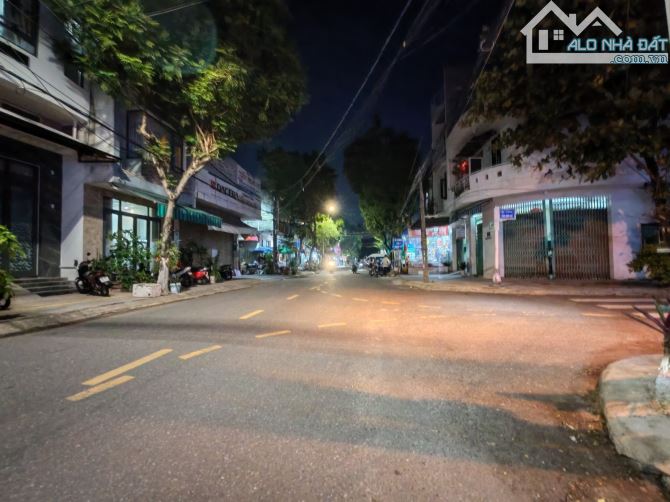 NHÀ MẶT TIỀN GẦN BIỂN - ĐƯỜNG DŨNG SĨ THANH KHÊ - DIỆN TÍCH 155M2 - GIÁ 9,35 TỶ. - 1