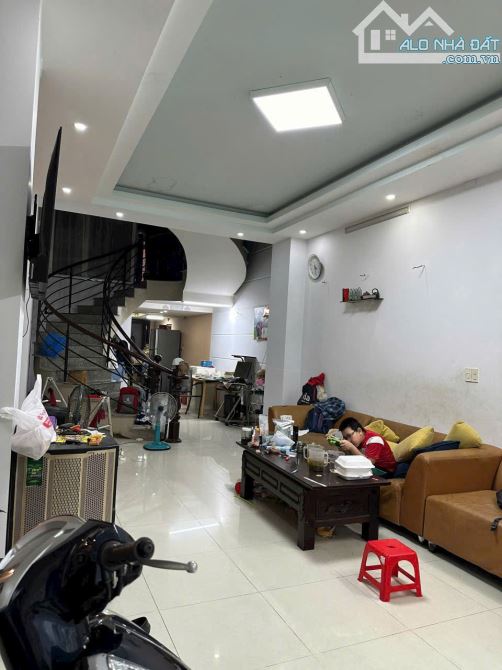 Giá chỉ 6 tỷ. Bán gấp nhà 1T3L mặt tiền đường chính N4 kdc Bửu Long. 4,2x20m. SHR - 1