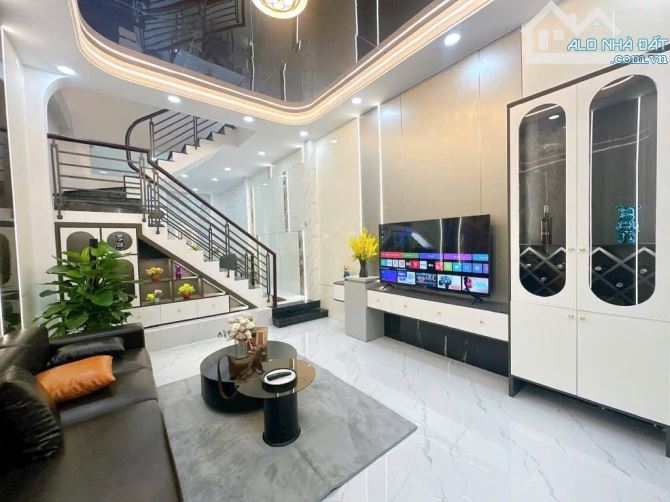 NHÀ 3 tầng, Đường THỚI AN 19 ( NGUYỄN THỊ KIÊU ), phường THỚI AN, Q12, DT 56m2 ( 4m x 14m - 1