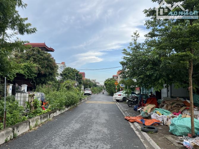 Cần bán gấp lô đất đẹp nằm tại trung tâm khu đấu giá Làng Cam, Cổ Bi, Gia Lâm - 1