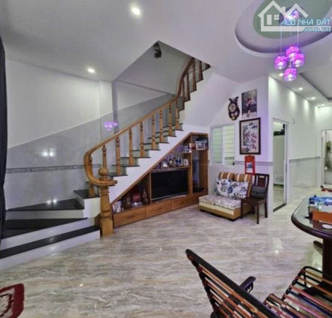 BÁN NHÀ 1 TRỆT 1 LẦU FULL NỘI THẤT HẺM Ô TÔ ĐẾN TẬN NƠI TRUNG TÂM VŨNG TÀU 60M² GIÁ 6t7 - 1
