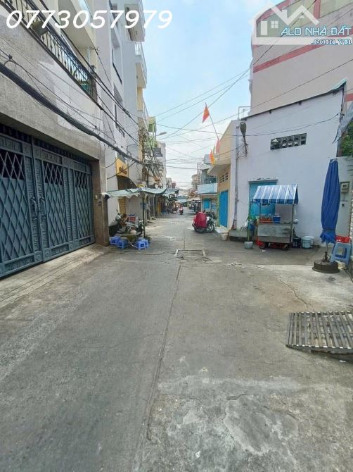 BÁN NHÀ HẺM XE HƠI LÊ VĂN SỸ – QUẬN 3, 4x15M, 3 TẦNG CHỈ 11TỶ6 - 1