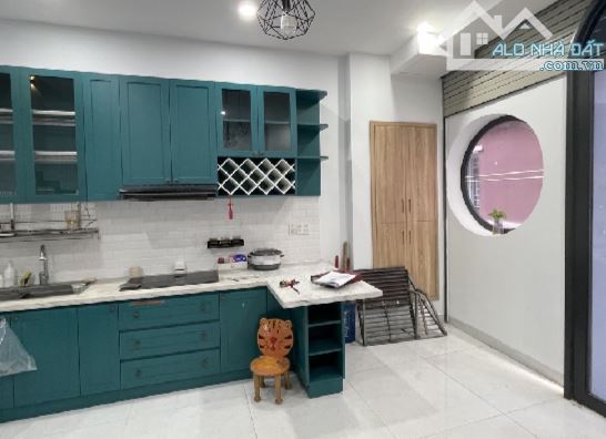 HXH _ khu vực VIP _ Trần Quốc Thảo quận 3 - 1