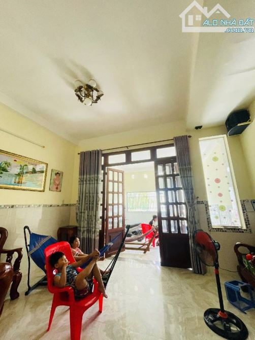 Bán gấp nhà đường Lê Thị tám ( 824 nguyễn bình cũ) - 1