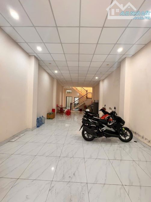 NHÀ HXH 90M2 - BÀU CÁT TÂN BÌNH - GIÁ ĐẦU TƯ - 4.8x19M VUÔNG - CHỈ HƠN 8 TỶ - 1