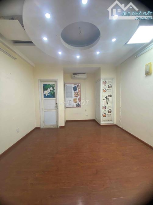 Cho thuê căn nhà 62m2 x 5 tầng ngõ 34 phố Nguyễn Thị Định - Cầu Giấy 32 triệu/tháng - 1