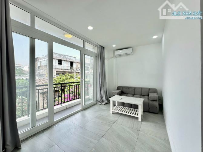 Bán Nhà CHDV; Hẻm Xe  Tải Lê Văn Sỹ, P10, Phú Nhuận DT: 5x29 NH CN: 143m2 KC: Hầm 8 Tầng - 1