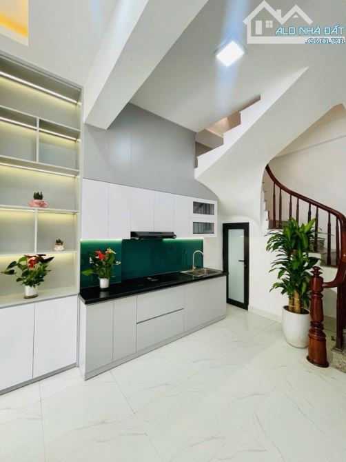 SIÊU PHẨM NHÀ TRỊNH VĂN BÔ | NGÕ RỘNG-15M Ô TÔ – DÂN TRÍ CAO – HƠN 7 TỶ - 1