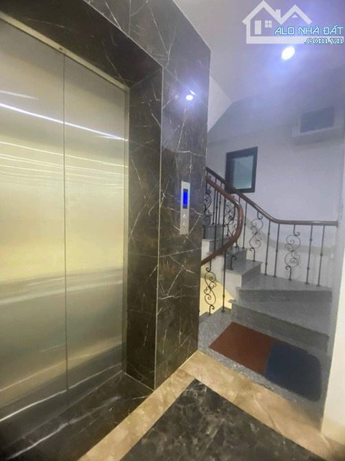 Bán gấp nhà phố Nguyễn Thị Định, Cầu Giấy DT 85m2, 9 tầng thang máy, 2 mặt tiền, ô tô - 1