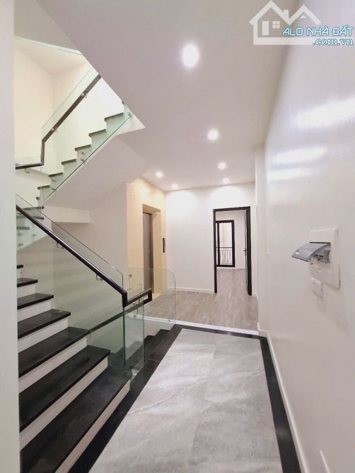 88M2 MẶT PHỐ VĂN QUÁN – VỊ TRÍ VÀNG – THANG MÁY – VỈA HÈ RỘNG – VĂN PHÒNG/KINH DOANH ĐỈNH - 1