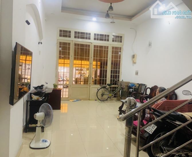 GẤP GIẢM 2TỶ - nhà MẶT TIỀN đường Phạm Ngũ Lão (5 x 22) vị trí kinh doanh đẹp - chỉ 13.9tỷ - 1