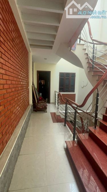 Cho thuê nhà mặt phố Vũ Tông Phan, Thanh Xuân, Hà Nội. 50tr/tháng (có thương lượng). 6 - 1