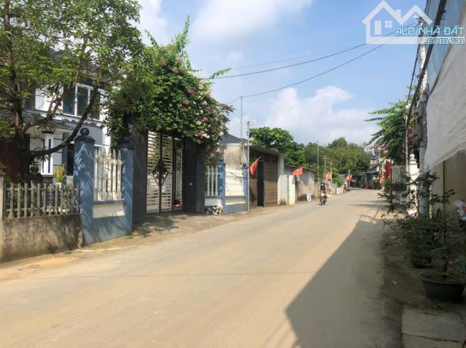 BÁN ĐẤT: DT 114 M 0TN 76 M NAM PHƯƠNG TIẾN- CHƯƠNG MỸ HÀ NÔI . - đất đẹp- nổ hâu ..vì trí - 1