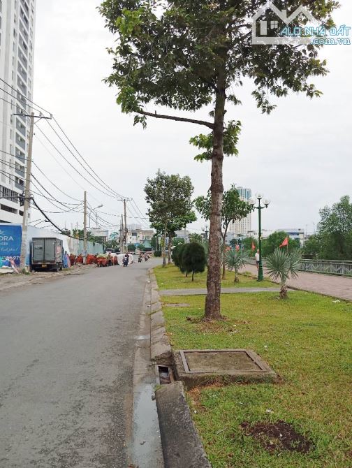 Bán Nhà Mới Nhỏ Xinh FULL Nội Thất 2PN, Hẻm Ba Gác, Sổ Hồng Riêng Phường 14 Quận 8 - 1