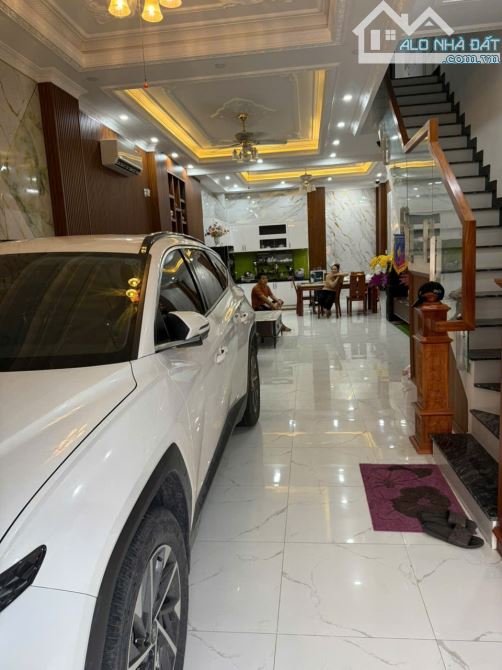 Nhà 1/ Đường Bình Thành - gần Nguyễn Thị Tú, Ngã 4 Gò Mây(5m*16m- 3 lầu- 5ty750 TL) hẻm 7m - 1