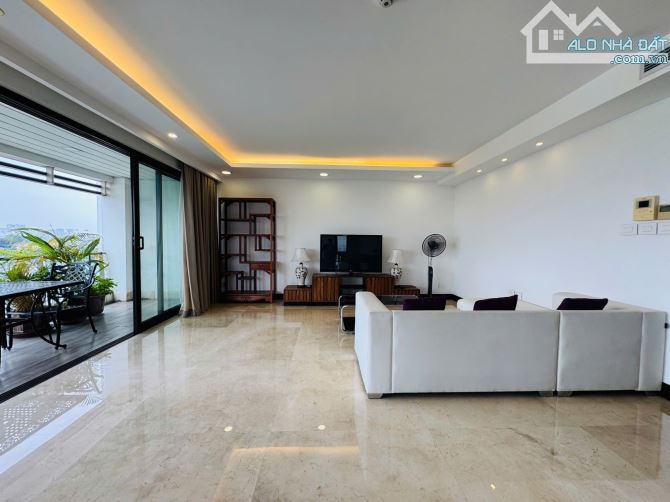 cho thuê căn hộ 3 ngủ cao cấp mặt hồ tây - 1