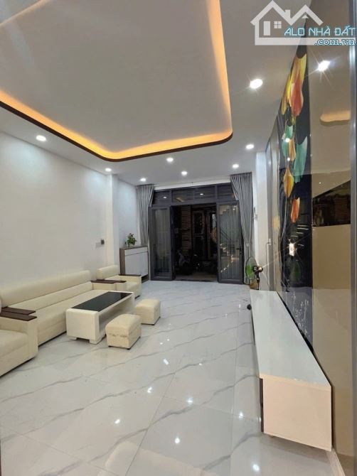 🏡 Bán nhà đẹp mới 2 tầng  – Hẻm xe hơi Lê Văn Quới, giáp Tân Phú – 4x10m-  chỉ 4...tỷ - 1