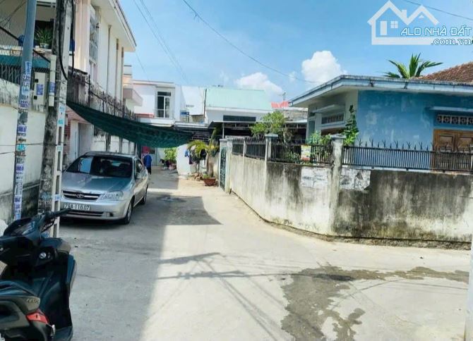 💝BÁN ĐẤT TẶNG NHÀ GẦN BIỂN- VĨNH THỌ-TP NHA TRANG.Căn Góc cách Tôn Thất Tùng 80m ngag 13m - 1
