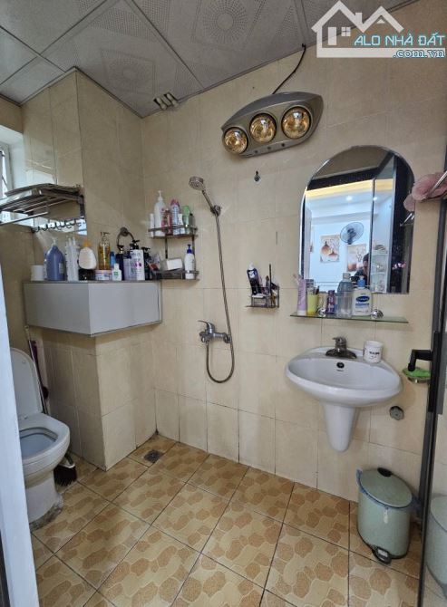 Bán gấp căn hộ chung cư 3PN 2VS, giá chỉ 5,15 tỷ, vị trí Tòa CT2B khu đô thị Xa La,Hà Đông - 1