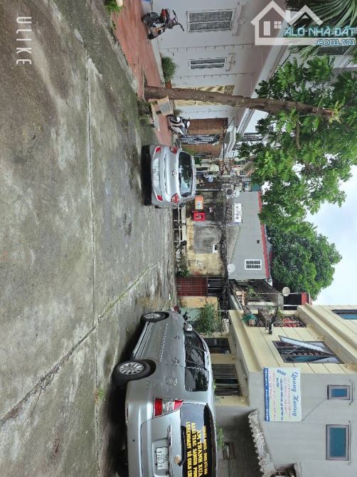BÁN ĐẤT TẶNG NHÀ CẤP 4 PHỐ NGÔ GIA TỰ - 1
