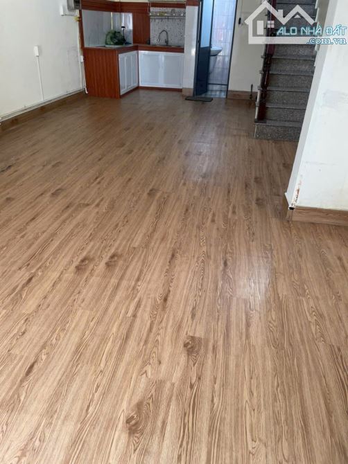 Nhà shr sát gò vấp trệt lầu. Tiện ích xung quanh. Quận 12 - 1