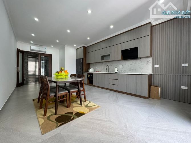 Bán nhà Xuân Đỉnh, 5 tầng thang máy, lô góc, sát ô tô, gần công viên - 1