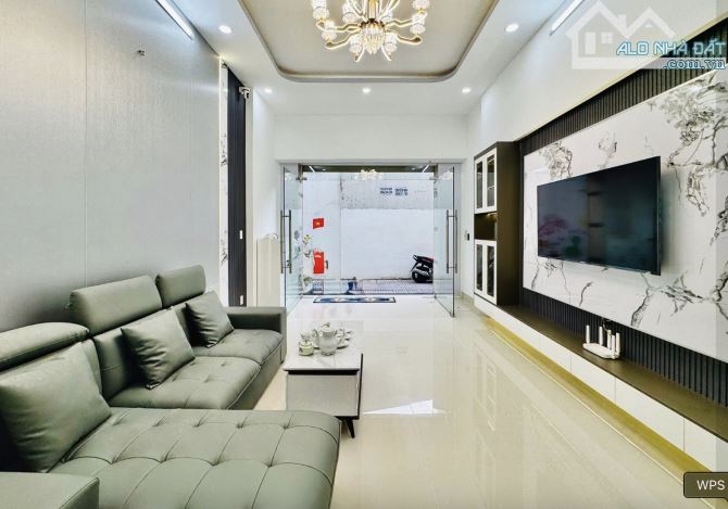 Siêu phẩm 3 tầng mới keng lung linh ngay đường tỉnh lộ 10 - Võ Trần Chí, quận Bình Tân - 2