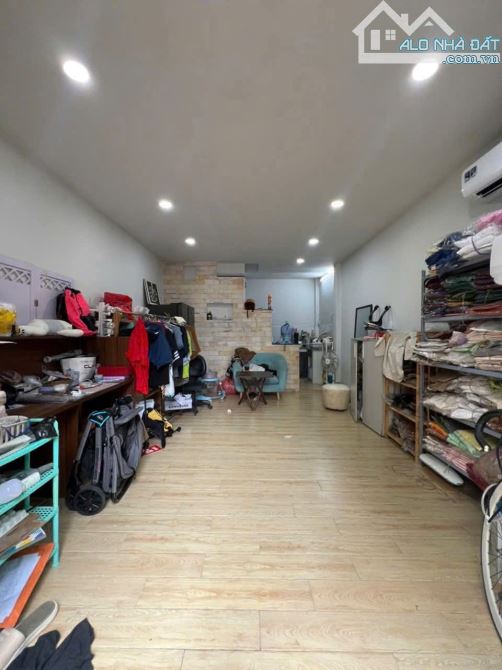 Nhà đẹp đúc kiên cố 1 lầu sổ hồng riêng dương thị mười gần bệnh viện q12 - 1