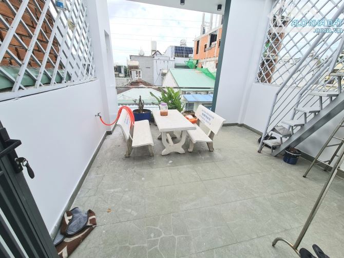 Bán nhà 3 Tầng Hẻm xe tải 8m Đường 30!Linh Đông Thủ Đức DT 70m2 Giá 8.95 Tỷ - 1